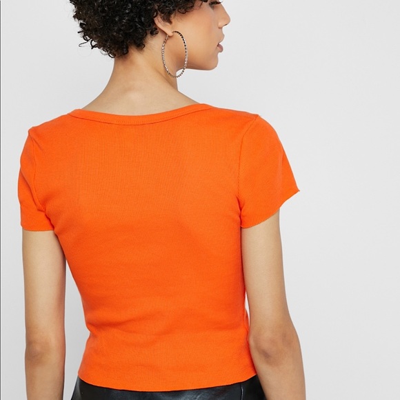 3/30$🤍 TOPSHOP | Orange notch neck cropped tee - Picture 2 of 7